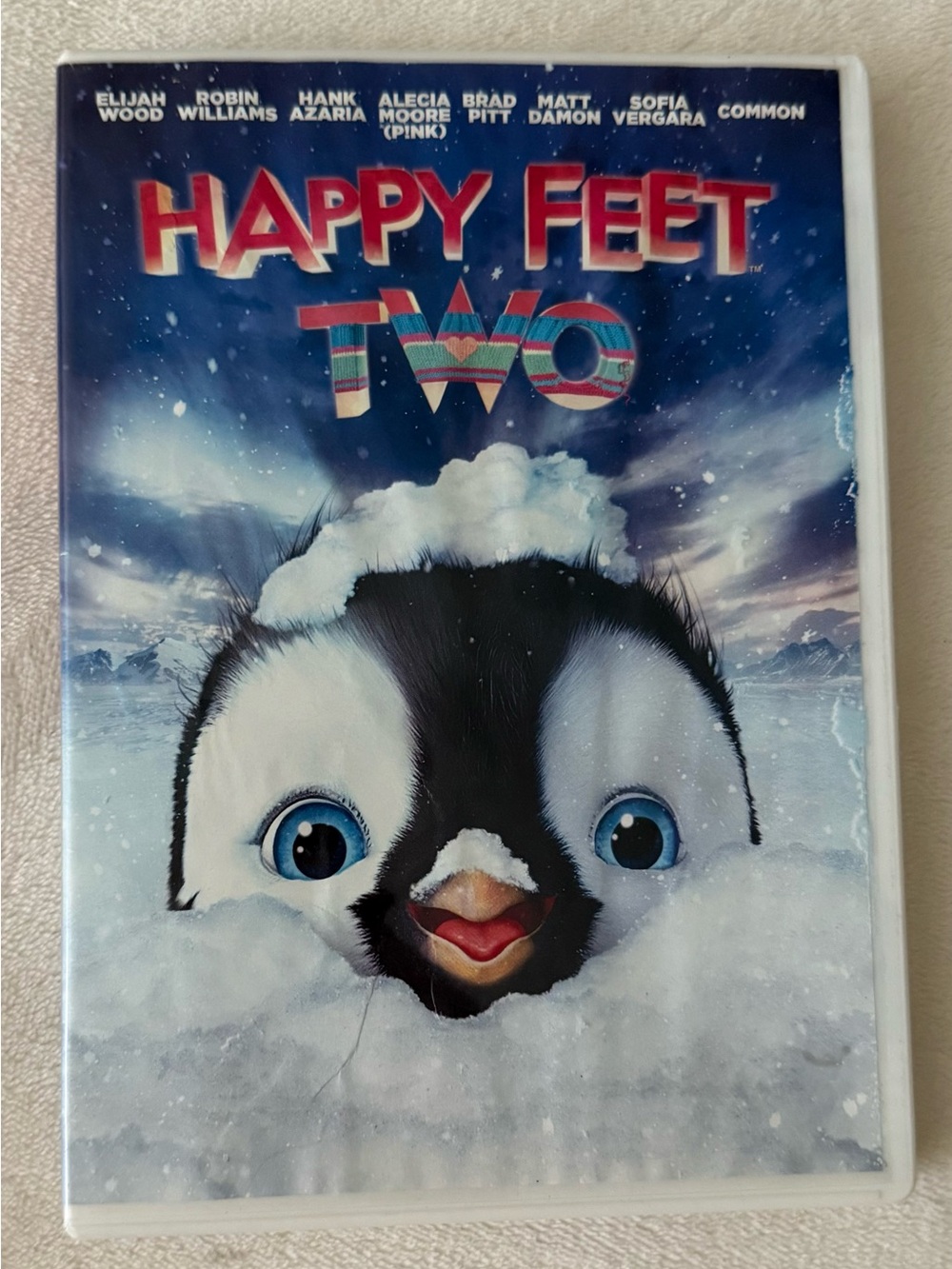 Happy Feet Two   DVD 2011   Elijah Wood  Robin Williams  Hank Azaria  Brad Pitt